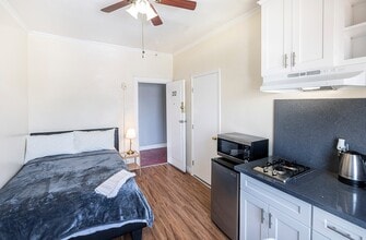 Arthur Emery Apartments in Los Angeles, CA - Building Photo - Building Photo