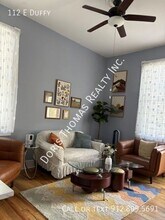 112 E Duffy St in Savannah, GA - Building Photo - Building Photo