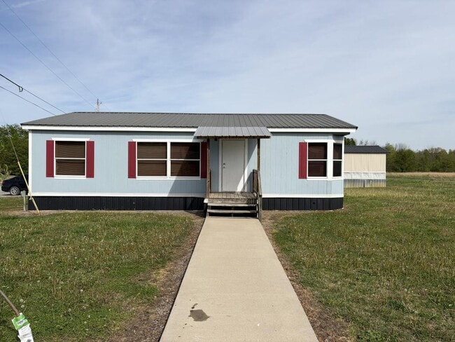 property at 17822 S Bryant Rd