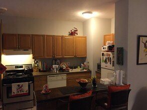 Stonehurst Apartments in Philadelphia, PA - Foto de edificio - Interior Photo