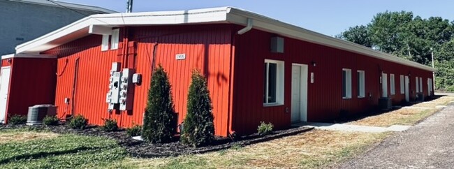 University Digs Apartments in Pittsburg, KS - Building Photo - Building Photo