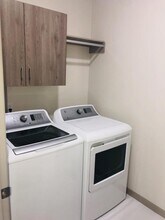 1121 Shavano Dr in Edinburg, TX - Building Photo - Building Photo