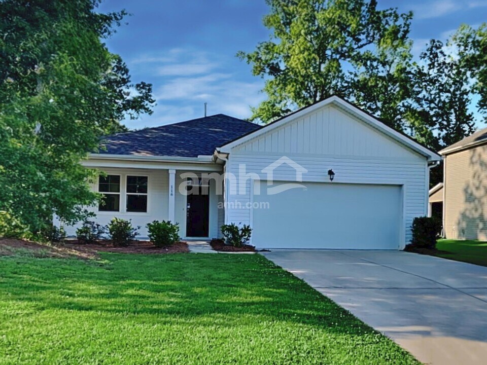 116 Sweet Gum Dr in Summerville, SC - Foto de edificio
