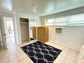 4710 NE 1st Ter, Unit 1 in Deerfield Beach, FL - Building Photo - Building Photo