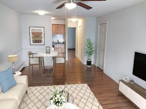 3401 N Oxford Valley Rd-Unit -20-F06 in Levittown, PA - Building Photo - Building Photo