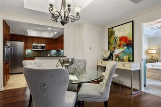 5909 Luther Ln in Dallas, TX - Building Photo - Building Photo