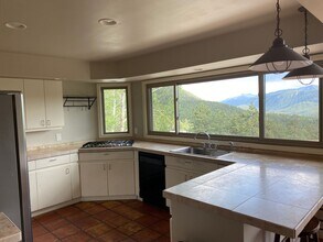 1131 Kings Crown Rd in Woodland Park, CO - Building Photo - Building Photo