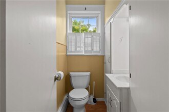 58 Bedlow Ave in Newport, RI - Building Photo - Building Photo