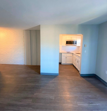 299 Meridian St, Unit 2 in Boston, MA - Building Photo - Building Photo