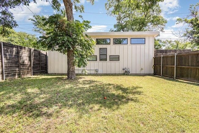 property at 1030 Mt Auburn Ave