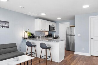Riverview Apartments Located Near OSU Campus in Columbus, OH - Building Photo - Building Photo