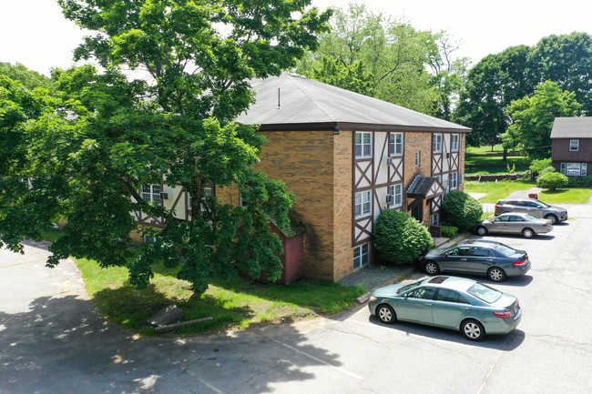 Barker Avenue Apartments in Lowell, MA - Building Photo - Building Photo