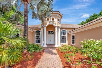 3203 W Stonebrook Cir in Davie, FL - Building Photo - Building Photo