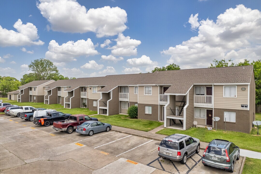 Jasmine Park in Pasadena, TX - Building Photo