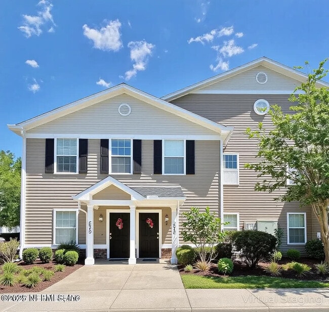 property at 575 Oakleaf Plantation Pkwy