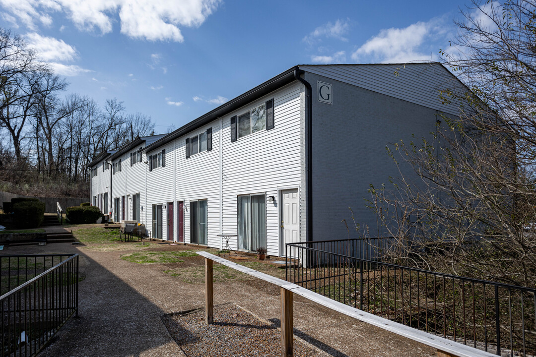 Brookwood Apartments in Columbia, TN - Building Photo