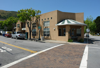 Visitacion Garden Apartments in Brisbane, CA - Building Photo - Building Photo