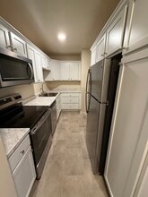 586 Franklin St, Unit #4 in Athens, GA - Building Photo - Building Photo