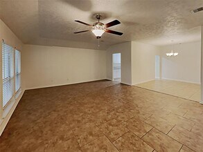 13307 Montaigne Dr in Houston, TX - Building Photo - Building Photo