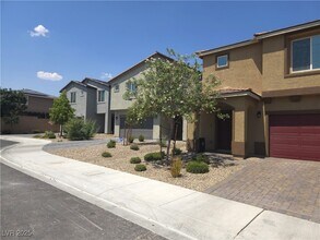 4548 Ginger Hls Ave in Las Vegas, NV - Building Photo - Building Photo