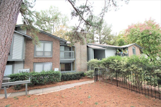 5020 Sardis Rd in Charlotte, NC - Building Photo - Building Photo