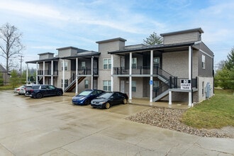 Courtyards at Amelia Olive Branch in Amelia, OH - Foto de edificio - Building Photo