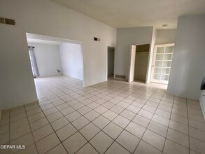 11148 Cutty Sark Dr in El Paso, TX - Building Photo - Building Photo