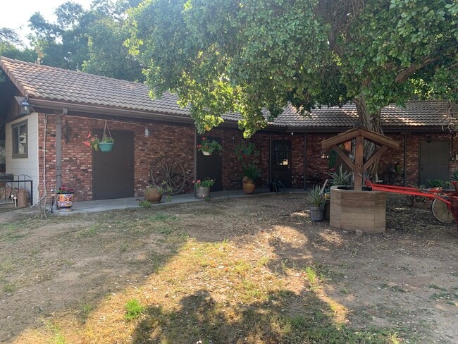 property at 160 Mount Olive Dr