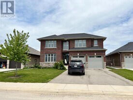 193 Leitch St in Dutton/Dunwich, ON - Building Photo