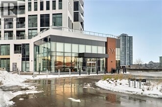 25 Wellington St S in Kitchener, ON - Building Photo - Building Photo