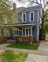 311 W Elm St in Carbondale, IL - Building Photo - Building Photo