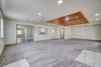 715 Century Dr in Moore, OK - Building Photo - Building Photo