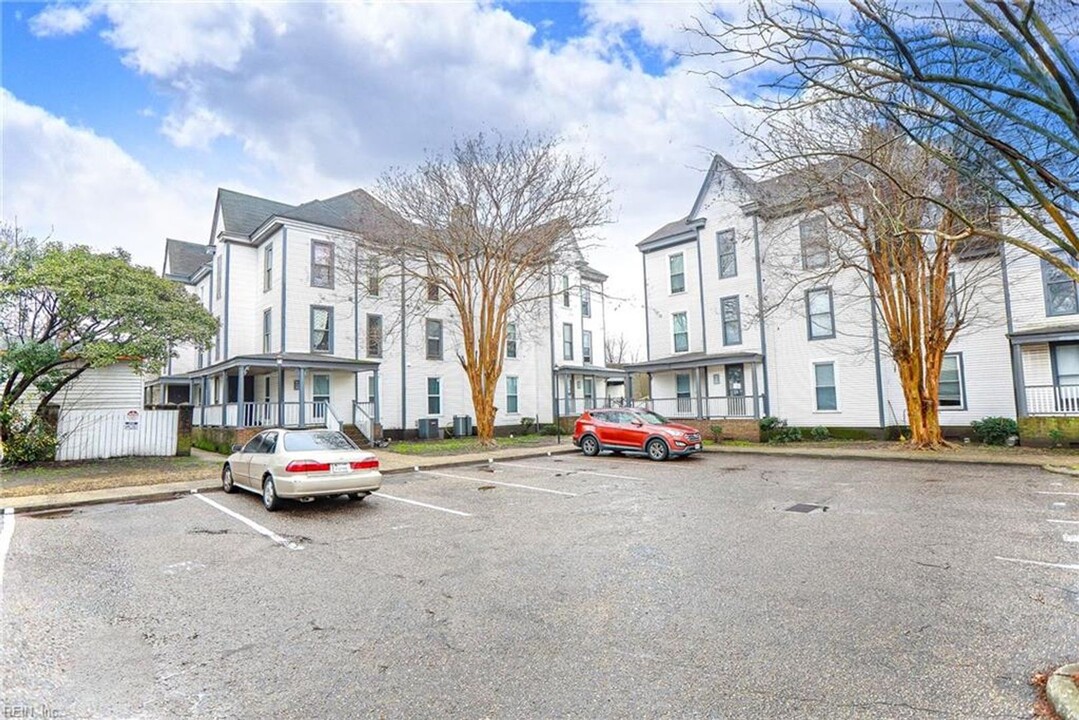 917 Green St in Portsmouth, VA - Foto de edificio