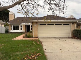 4361 Poinsettia St in San Luis Obispo, CA - Building Photo