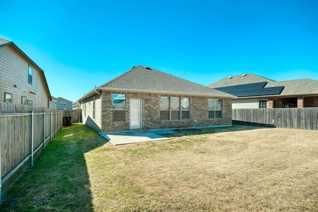 13813 James Garfield St in Manor, TX - Building Photo - Building Photo
