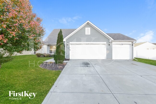 property at 4744 Altar Ct