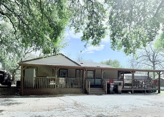 property at 602 Massey Tompkins Rd