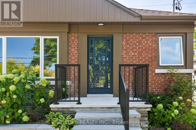 70 Jopling Ave N in Toronto, ON - Building Photo - Building Photo