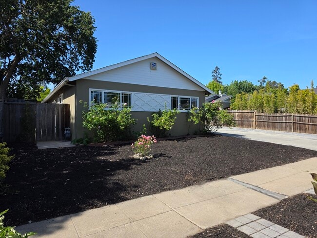 property at 2785 Washington Ave