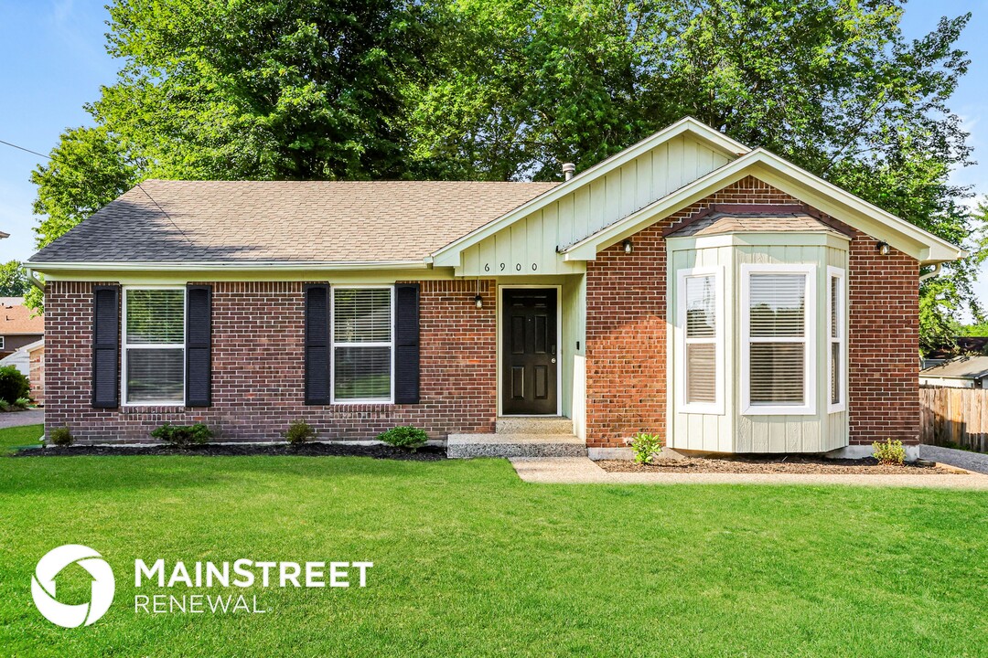 6900 Applegate Ln in Louisville, KY - Building Photo
