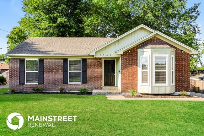 property at 6900 Applegate Ln