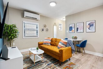 1009 Front St in Lisle, IL - Building Photo - Building Photo