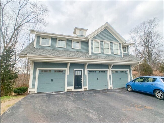 property at 15 Journeys End Ln