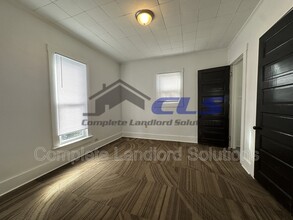 1453 Walnut St in Terre Haute, IN - Building Photo - Building Photo