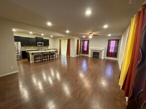 3344 Juno Ct NE in Lacey, WA - Building Photo - Building Photo
