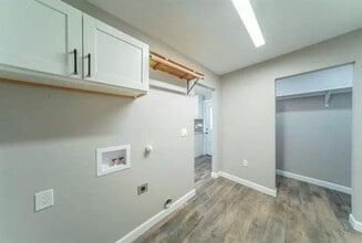 710 N Rusk St in Weatherford, TX - Building Photo - Building Photo