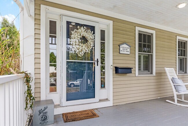 21 Hersey St in Hingham, MA - Building Photo - Building Photo