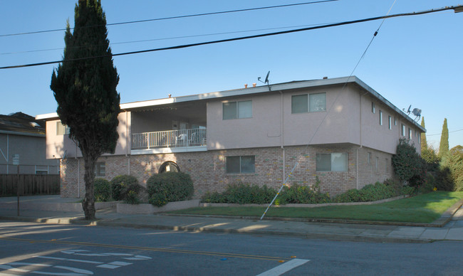 215 Charles Ave in Sunnyvale, CA - Building Photo - Building Photo