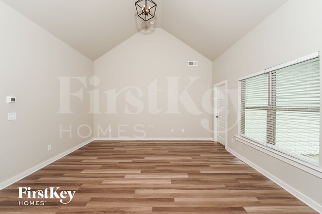 1580 Brookhaven Dr in Odenville, AL - Foto de edificio - Building Photo