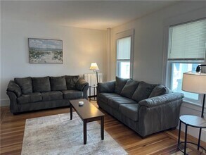15 Kilburn Ct in Newport, RI - Building Photo - Building Photo